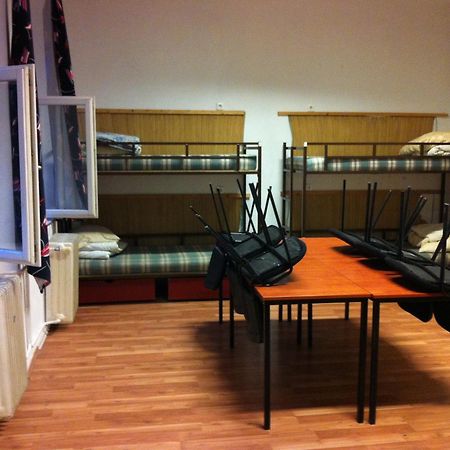 Season Hostel Будапеща Екстериор снимка